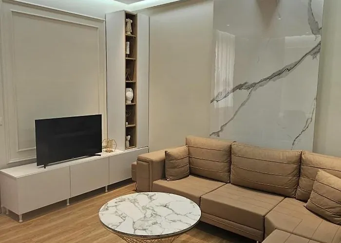 Eagle Nest Apartman Tirana