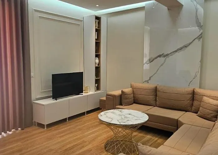 Eagle Nest Apartman *